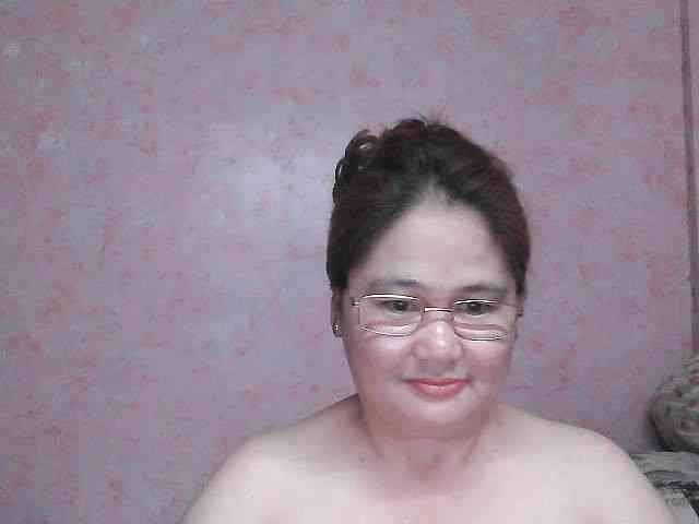 NICEtitspinay webcam
