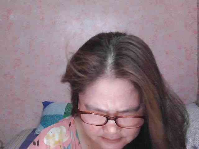 NICEtitspinay webcam