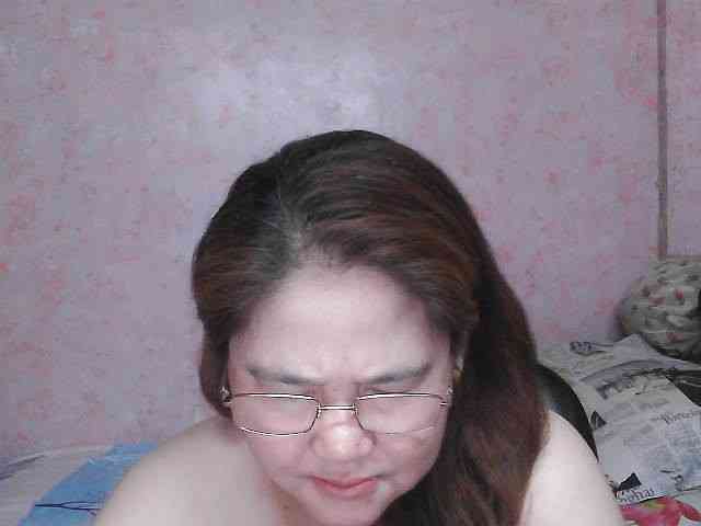 NICEtitspinay webcam