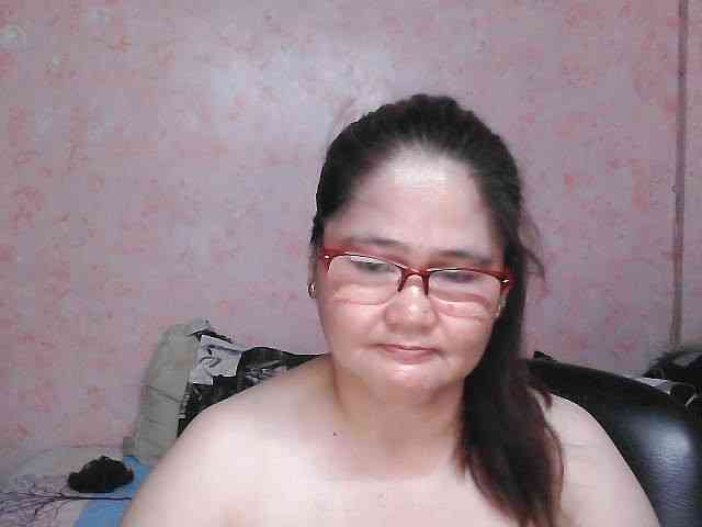NICEtitspinay webcam