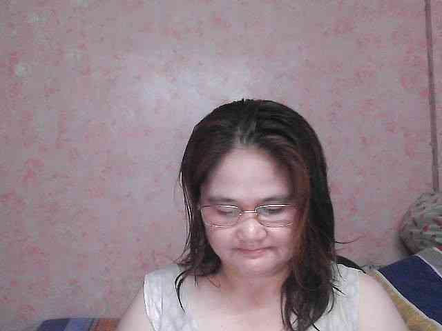 NICEtitspinay webcam