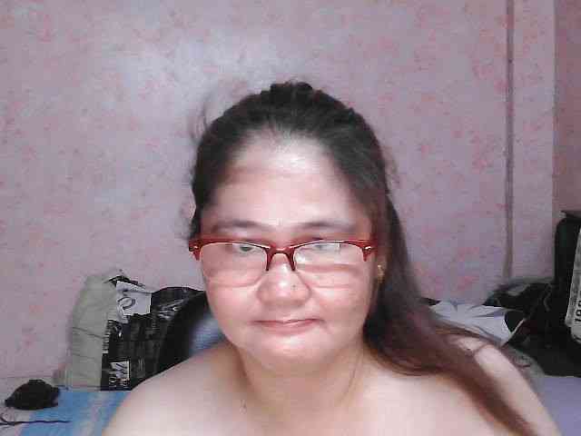 NICEtitspinay webcam