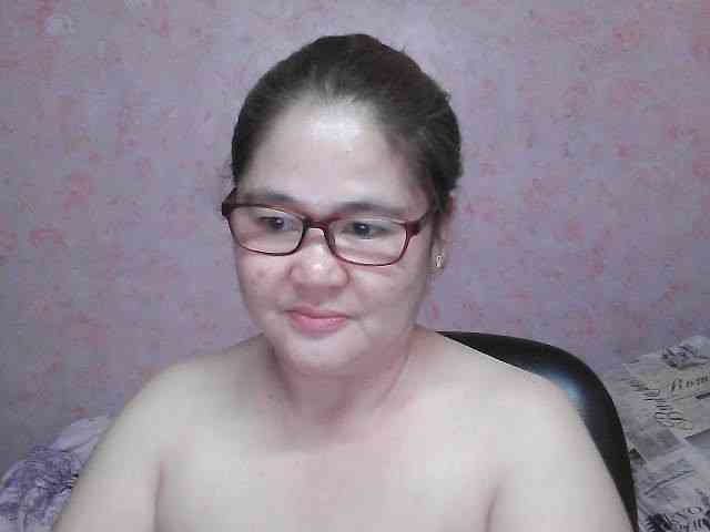 NICEtitspinay webcam