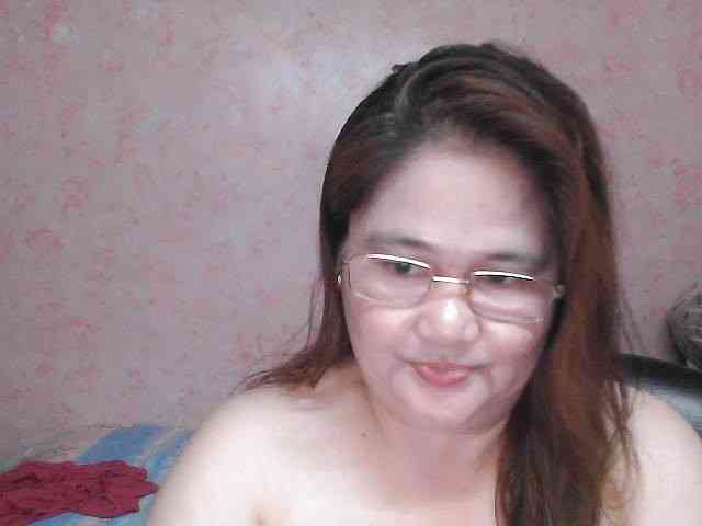 NICEtitspinay webcam