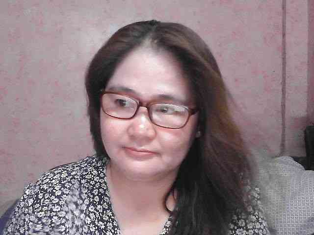 NICEtitspinay webcam