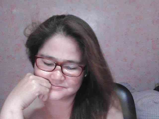 NICEtitspinay webcam