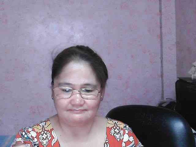 NICEtitspinay webcam
