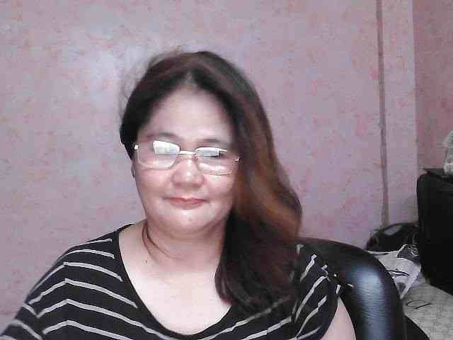 NICEtitspinay webcam