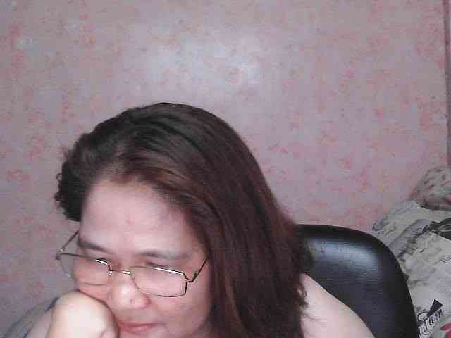 NICEtitspinay webcam