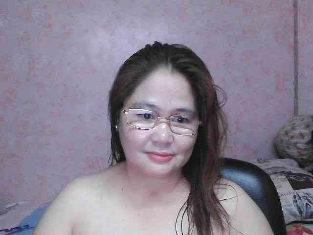 NICEtitspinay webcam