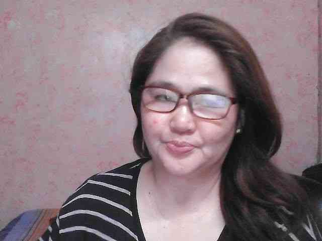 NICEtitspinay webcam