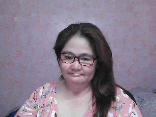 NICEtitspinay webcam