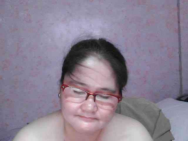 NICEtitspinay webcam