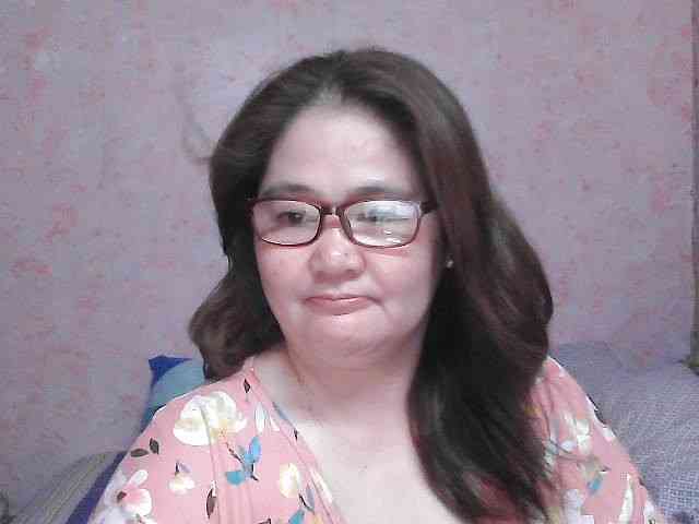 NICEtitspinay webcam