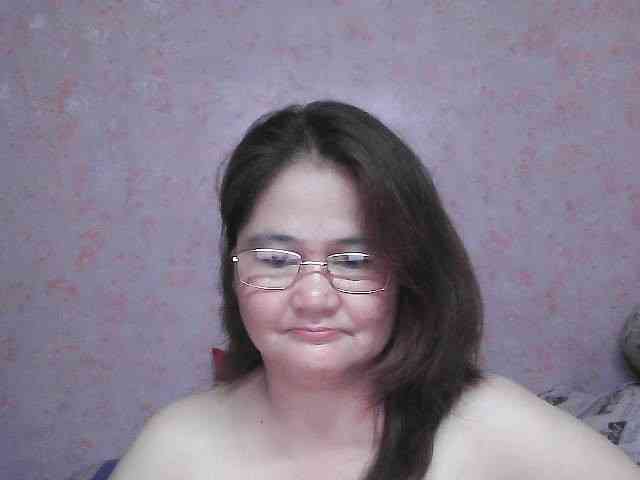 NICEtitspinay webcam