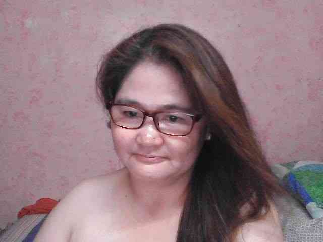 NICEtitspinay webcam