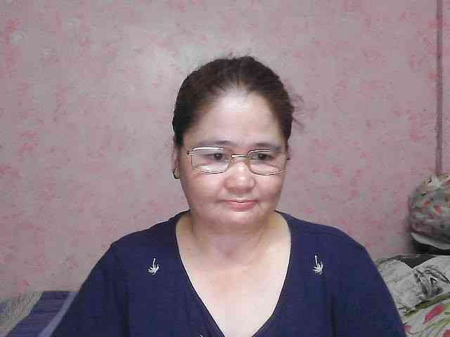 NICEtitspinay webcam