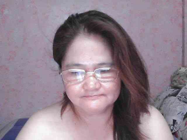 NICEtitspinay webcam