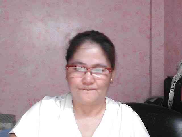 NICEtitspinay webcam