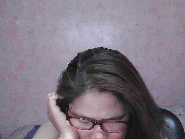 NICEtitspinay webcam