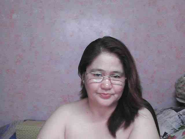 NICEtitspinay webcam