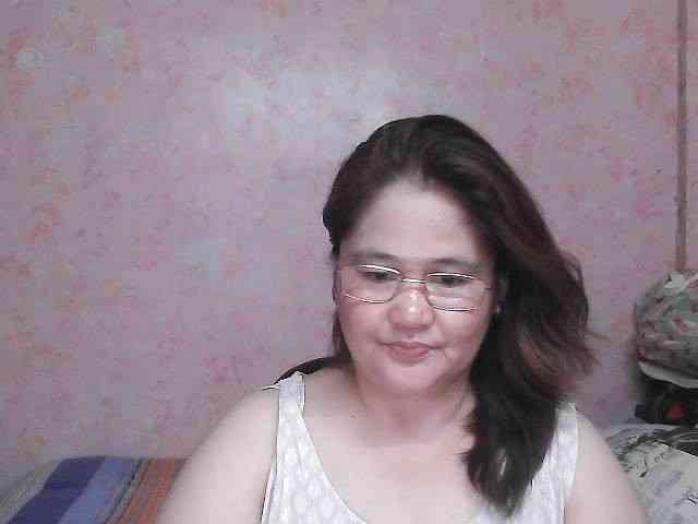 NICEtitspinay webcam