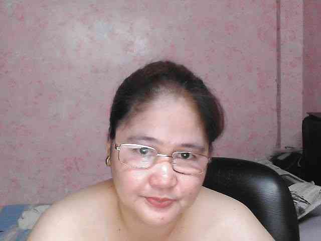 NICEtitspinay webcam