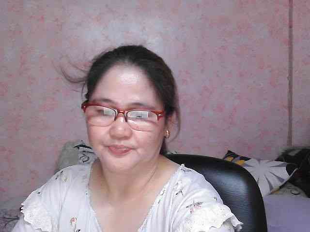 NICEtitspinay webcam