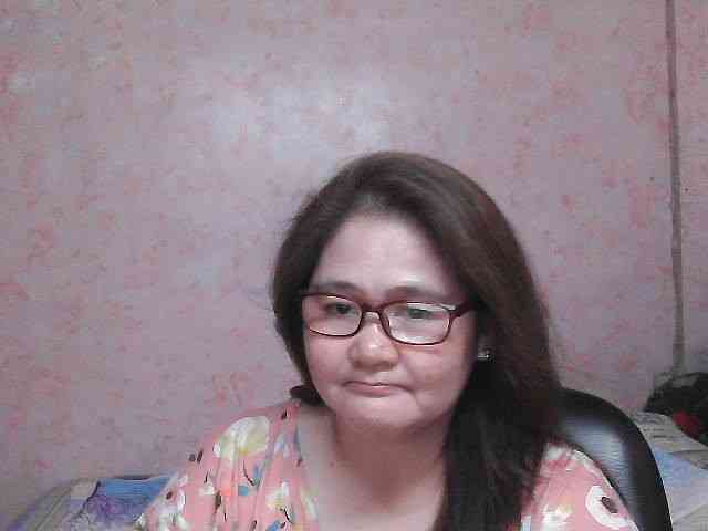 NICEtitspinay webcam