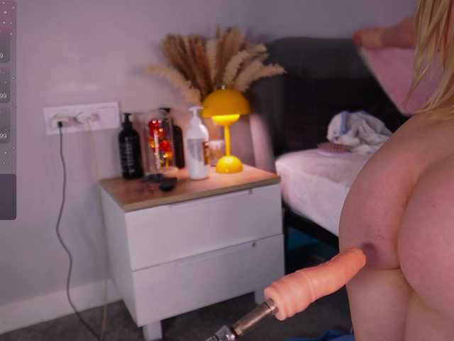 HiBoyS's BongaCams show and profile