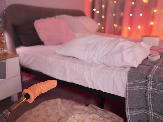 HiBoyS's BongaCams show and profile