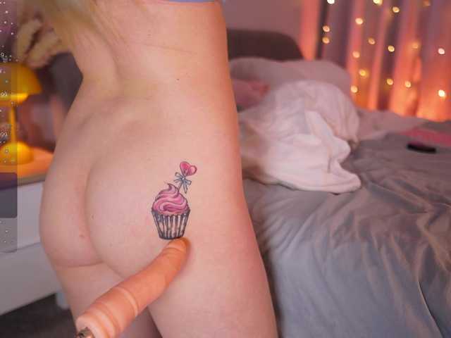 HiBoyS's BongaCams show and profile