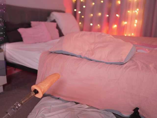 HiBoyS's BongaCams show and profile