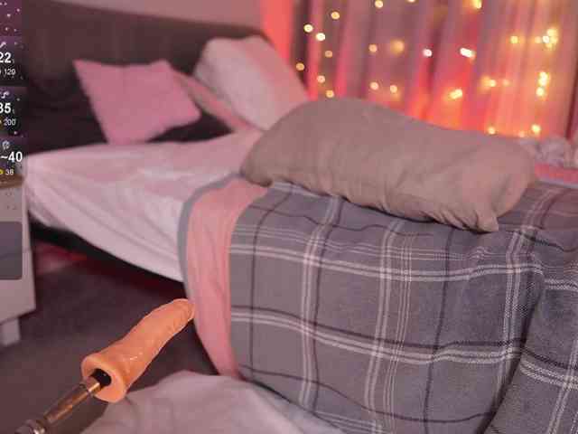 CherryGirlfriend webcam