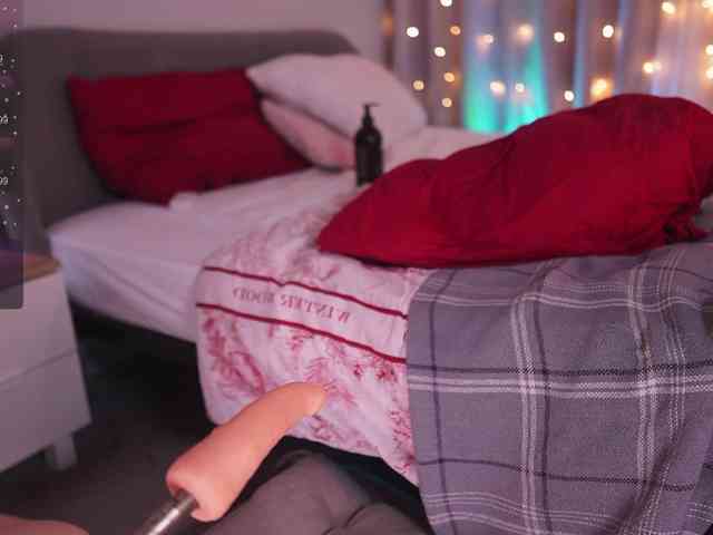 CherryGirlfriend webcam