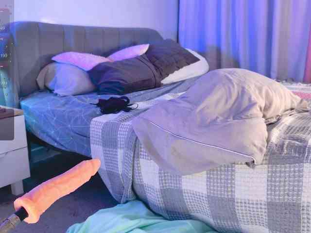 CherryGirlfriend webcam