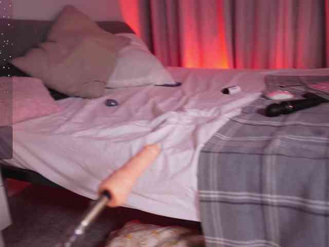 CherryGirlfriend webcam