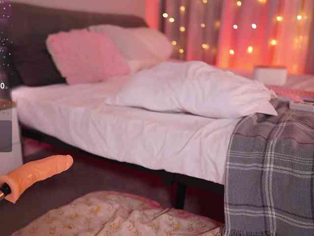 CherryGirlfriend webcam