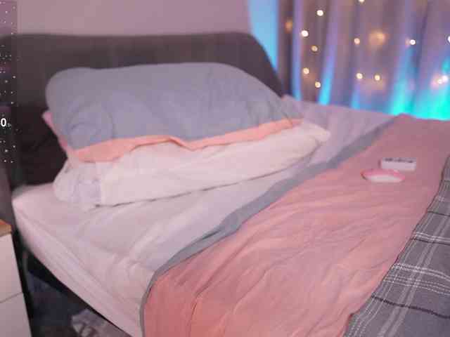 CherryGirlfriend webcam