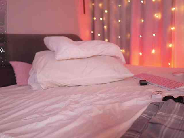 CherryGirlfriend webcam