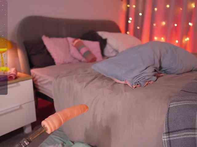 CherryGirlfriend webcam