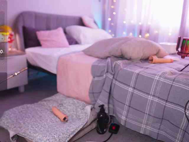 CherryGirlfriend webcam