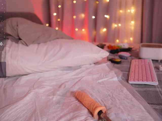 CherryGirlfriend webcam