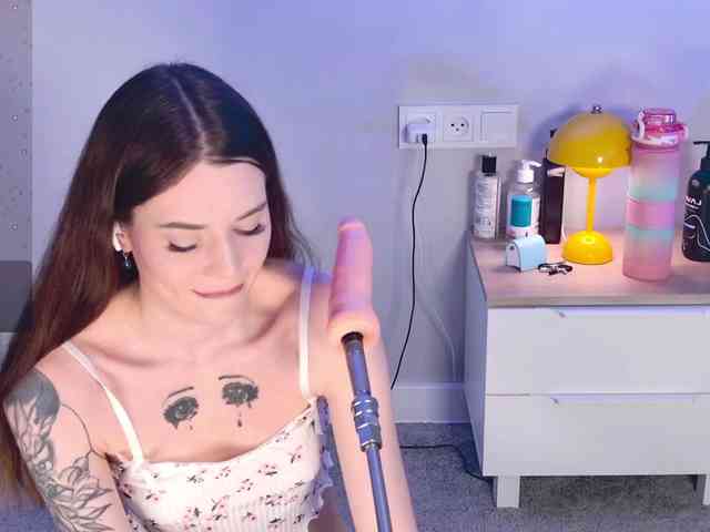 CherryGirlfriend webcam