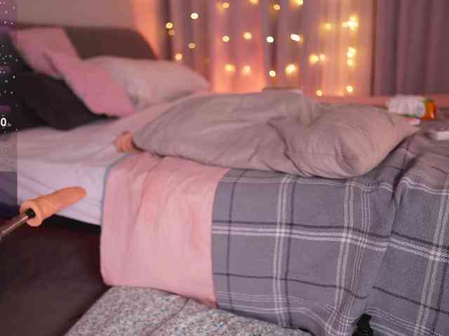 CherryGirlfriend webcam