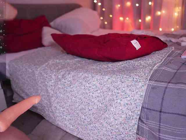 CherryGirlfriend webcam