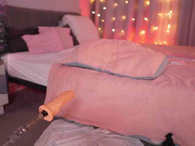 CherryGirlfriend webcam