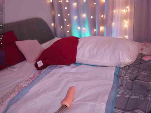 CherryGirlfriend webcam