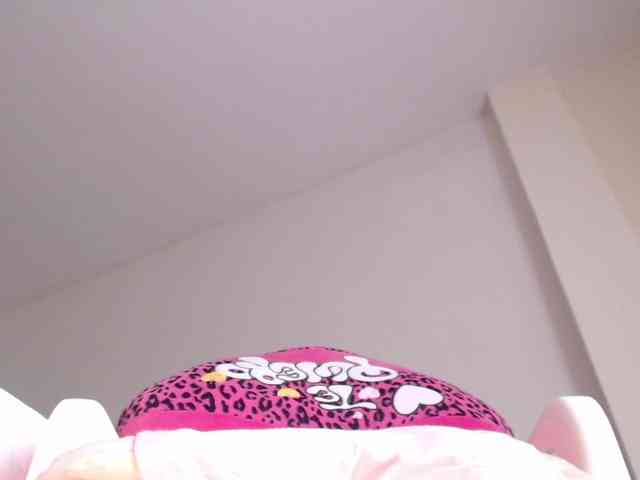 skarlethking8 webcam
