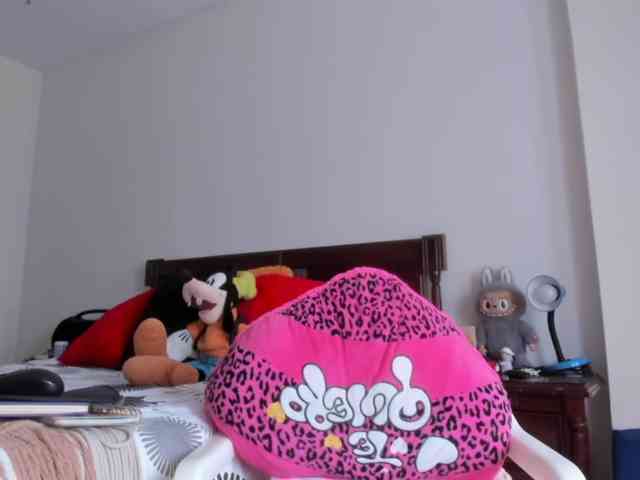 skarlethking8 webcam